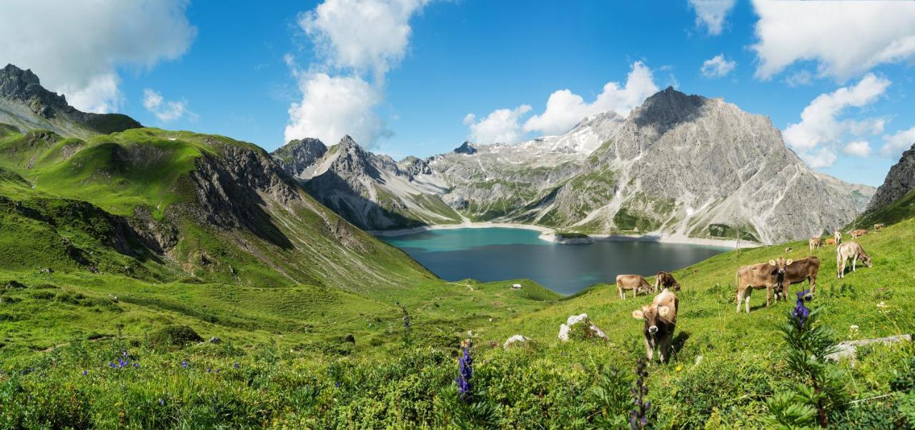 Jufa Hotel Montafon บาร์โธโลเมแบร์ก ภายนอก รูปภาพ
