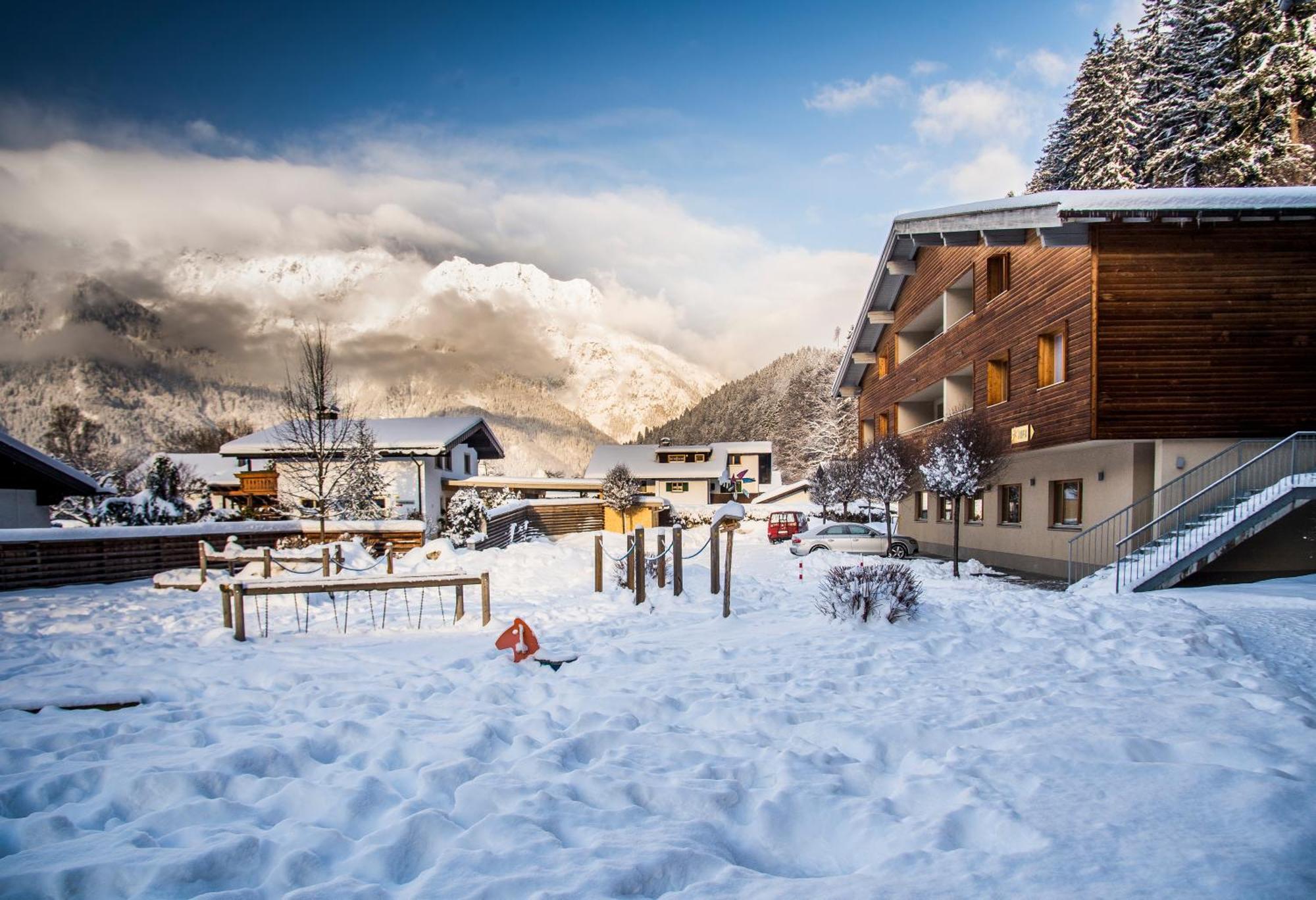 Jufa Hotel Montafon บาร์โธโลเมแบร์ก ภายนอก รูปภาพ